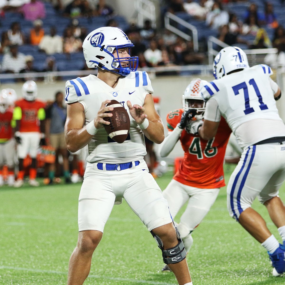 The Tigers are ranked No. 6 in Class 3M in the preseason rankings, the highest ranked team in Hillsborough County in any class. floridahsfootball.com/2023/08/23/jos… #AMDG #GoTigers #JesuitFootball