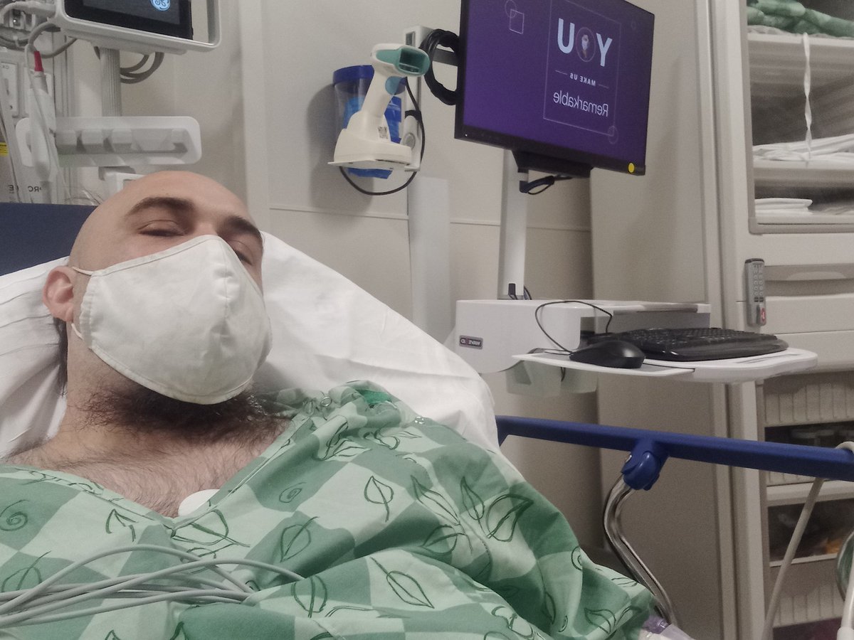 drawdle's tweet photo. 10am IV fluids and heart monitor for covid. Shit's no joke. https://t.co/SVjSWioBAz