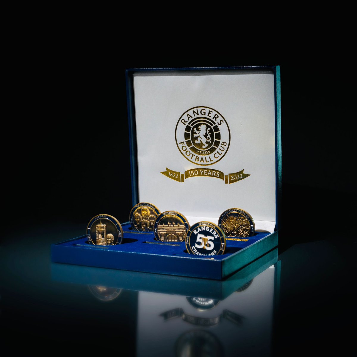 4ladshadadream's tweet image. *COMPETITION*

WIN Officially Licensed @RangersFC Coin Collection from @zenithcoins

1st Prize - 150th Anniversary Collection
2nd Prize - Official Coin 
3rd Prize - Weekend of Legends Coin 

TO WIN - 
Like ✔️
RT ✔️
Follow @zenithcoins ✔️

zenithcoins.com/shop?Collectio…