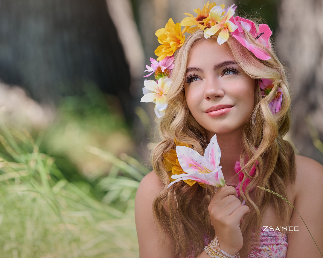 zsaneephoto's tweet photo. The  essence of a beautiful journey! 💋

SENIOR YEAR  vibes in full swing with these gorgeous portraits that reflect the incredible chapters and memories that have brought us here. ❤️❤️

Madison ❤️❤️Gorgeous every time

https://t.co/RX59Xw51Cm

 #SeniorMagic #GorgeousPo https://t.co/CNtWQV6hhm