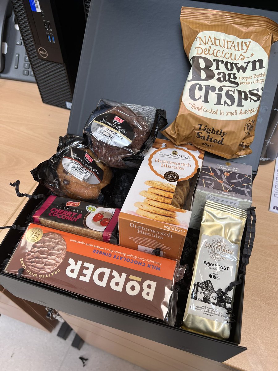 Isabelamox's tweet photo. Thank you for the lovely hamper @FLOELAtrial. We will carry on the good work and hoping to achieve the 100% recruitment very soon 💪😁 @doctimcook https://t.co/fe24REiqI7