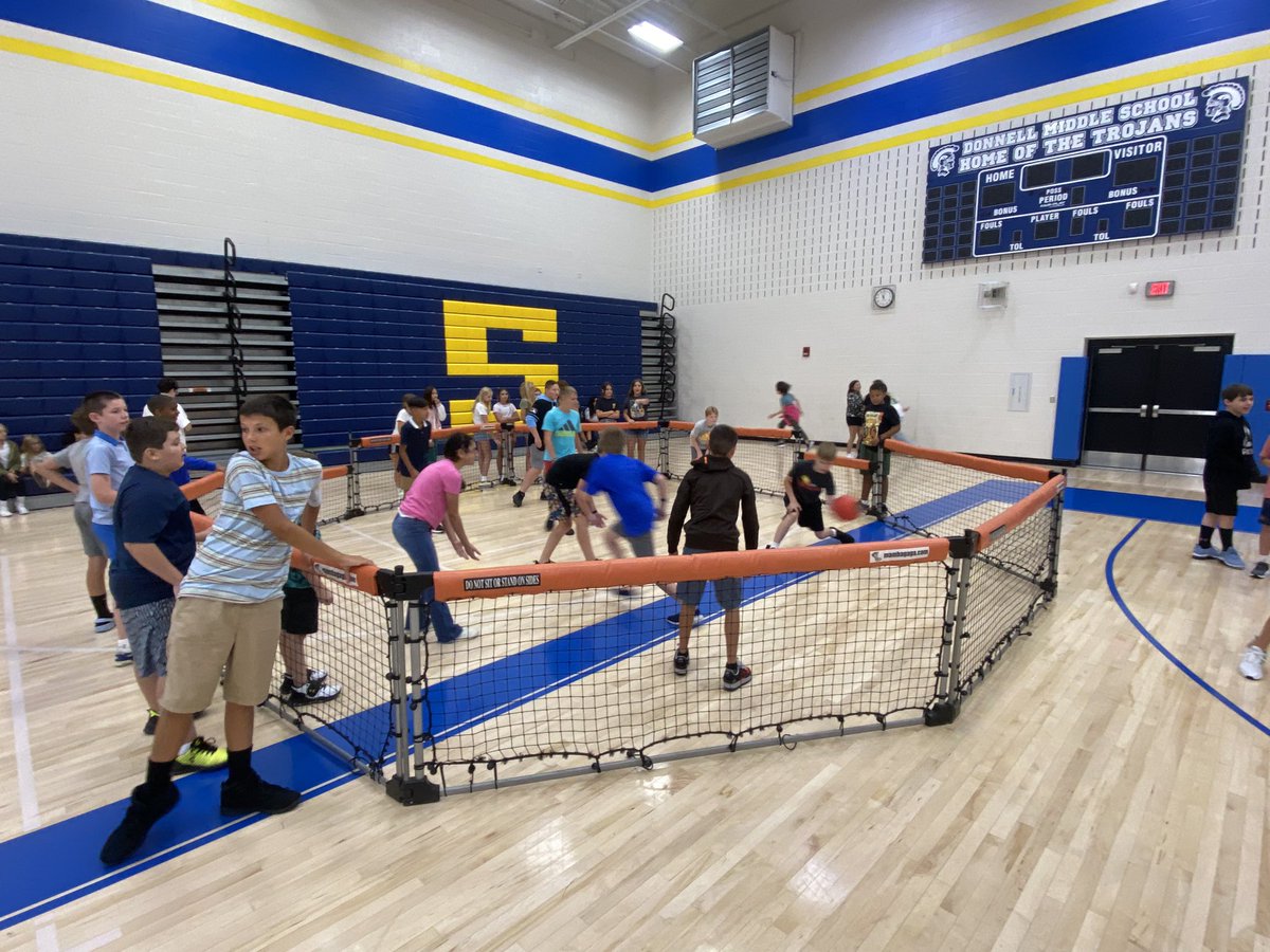 DonnellMiddle's tweet photo. Recess Donnell Style!!! Gaga Ball!  Corn Hole!  Kan-Jam!  4-Square and Basketball!  All set up and taken down by our SVC’s (Student Volunteer Corp)
#TrojanTrue #DonnellProud @FCSTrojans https://t.co/Vy4PDugIsP