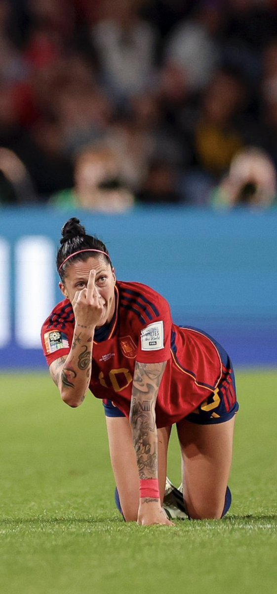 loloutlaw's tweet photo. Holi, Rubiales @rfef 👋 https://t.co/jsDeR6mRdn