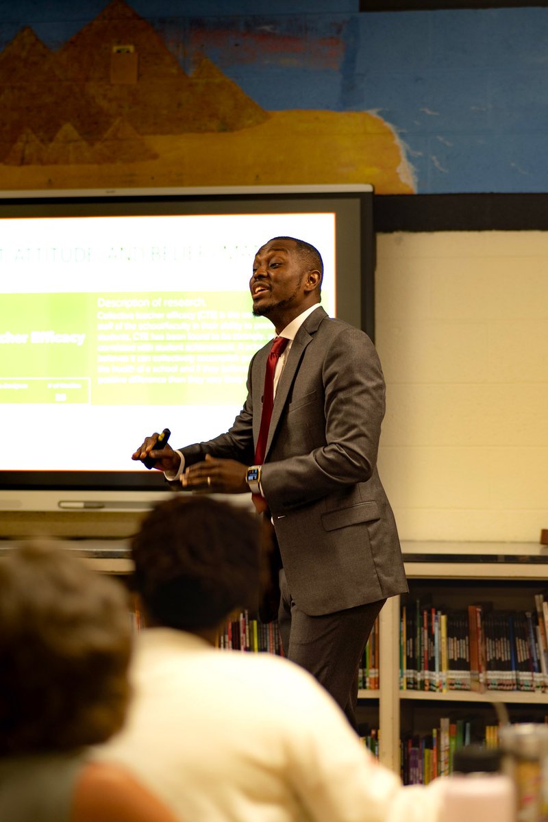 purposepushers's tweet photo. Today, I had the pleasure of being the Keynote speaker at Oceanair Elementary School in Norfolk, VA. We discussed the need to embrace an "ALL IN" mindset in order to teach with a purpose! Let's be ALL IN for student, staff, and families! #OnPurpose #Teachers #Principals https://t.co/kzMy5CUVyw