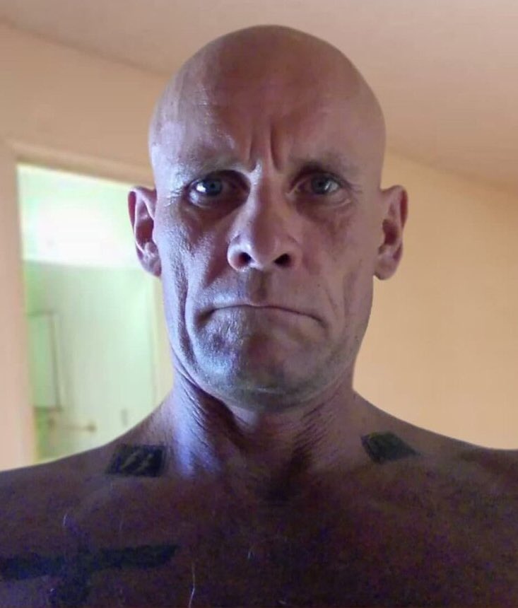 L_ThinkTank's tweet image. ‼️ [ 🇷🇺 RUSSIE |  🏴‍☠️ WAGNER ]

🔸 Dmitri Outkine, co-fondateur de Wagner et bras droit de Prigojine, ferait partie des victimes du crash d’avion survenu dans la région de Tver.