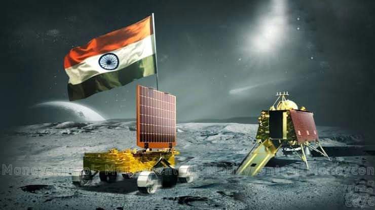 ଚନ୍ଦ୍ରୟାନ ୩ ର ସଫଳ ଅବତରଣରେ ସାମିଲ ଥିବା ଇସ୍ରୋର ସମସ୍ତ ବୈଜ୍ଞାନିକ ଓ ସହୋଯୋଗୀମାନଙ୍କୁ ହାର୍ଦିକ ଶୁଭେଛା ଶୁଭକାମନା । ଆପଣମାନଙ୍କ ଆକ୍ରାନ୍ତ ପରିଶ୍ରମ ଓ ନିଷ୍ଠାପୂର୍ଣ୍ଣ କର୍ତ୍ତବ୍ୟ ସାରା ବିଶ୍ବରେ ଭାରତକୁ ନୂତନ ପରିଚୟ ପ୍ରଦାନ କରିଛି, ଆପଣମାନଙ୍କ ଏ ମହାନ କାର୍ଯ୍ୟ ପାଇଁ ଆମେ ସମସ୍ତ ଭାରତବାସୀ ଗର୍ବିତ ।