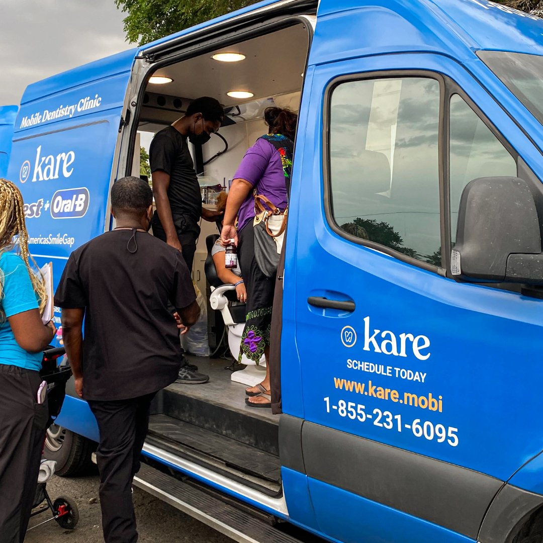 dentistry_one's tweet photo. In collaboration with @deltadentalWA and @kellsdentalai, @dentistry_one supported Kare Mobile's “Kare for Spokane” program and brought care to families at the Family Promise of Spokane Emergency Family Shelter.

#KareForSpokane #OralCare #DentistryOne https://t.co/D88orExvAJ