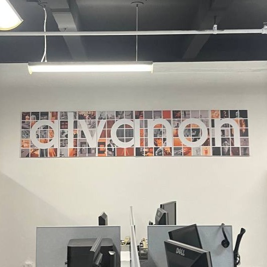 Printleaf's tweet image. 🎨✨ Check Out the Stunning Transformation at Alvanon Body AI Office! ✨🎨
#OfficeTransformation #ElevateYourSpace #CreativeDecor #PrintleafInstallerServices #ArtfulAmbiance