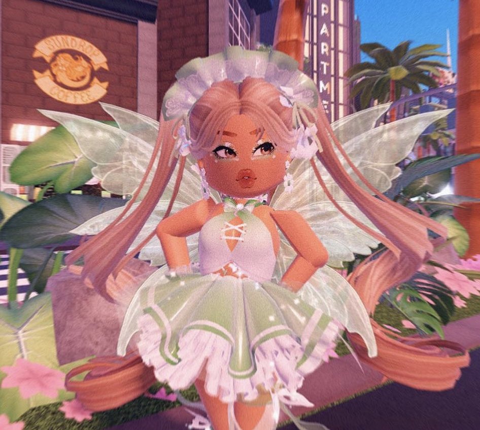 REDFIREBOZ's tweet image. NEW OC 🌿🌱 🧚

ty to @HINA_koreA07 for this amazing gorgeous stunning art. 🥲🌱 ! #royalehigh