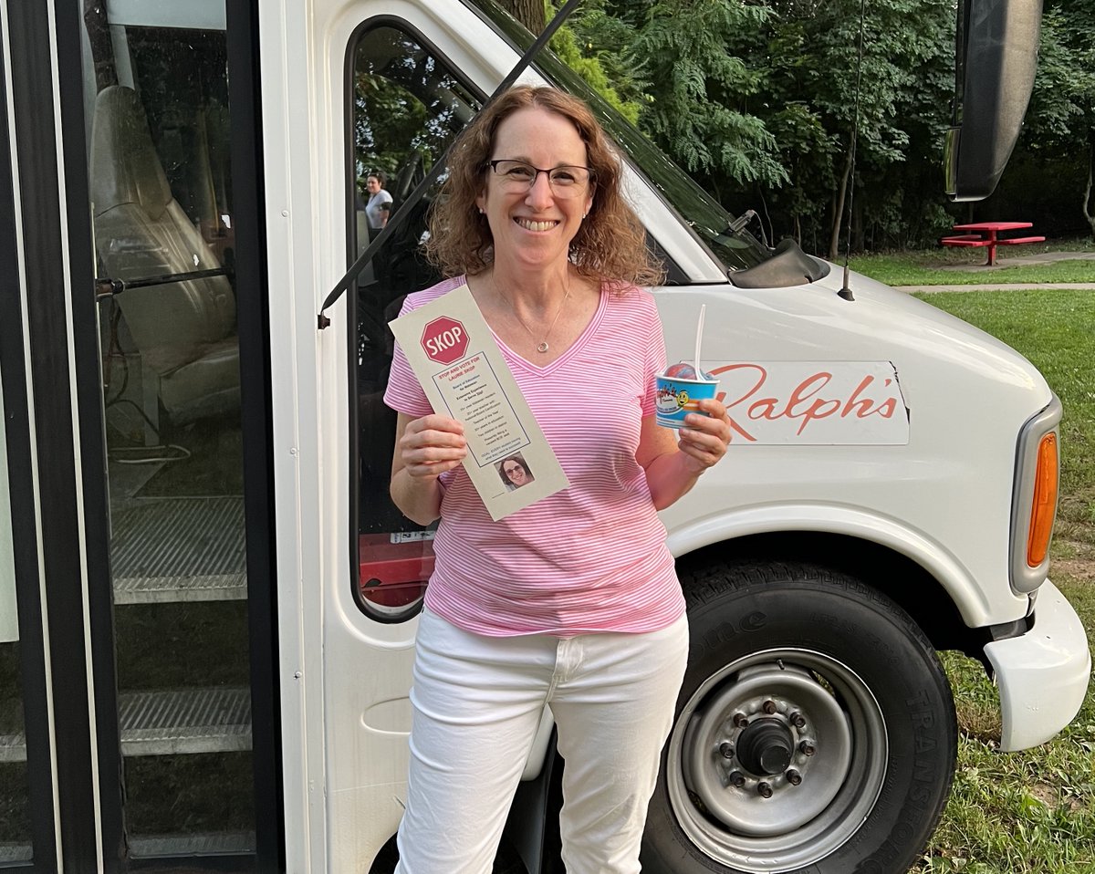 Thank you to the Matawan residents who talked with me last night about our Matawan Aberdeen schools while enjoying Ralph’s Ices from the Restore Matawan team. Please reach out to me as your BOE member; I support our kids!  #boardofeducation #restorematawan #MARSD #ralphsices