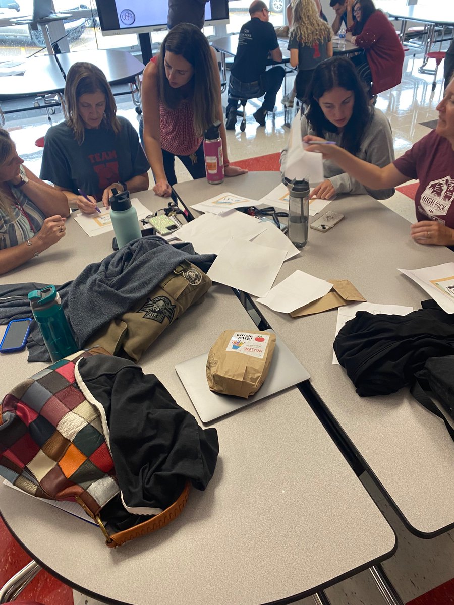 Haley Street tweet media