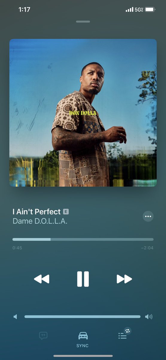 KhaRozay's tweet photo. “I love this money, but i swear it’s family over paper” 💙🔒🤞🏾 you walked on this my boi @Dame_Lillard https://t.co/kDysjYXYC9
