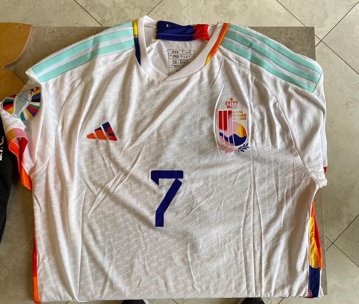 ivanpavlovsky's tweet photo. Pedidas el 25/6 y llegaron hoy 23/8 (58 días). Tremenda calidad de casacas!! 👌👌👌 @GorrasCavs ☕️ https://t.co/pdqZo9Dtlq