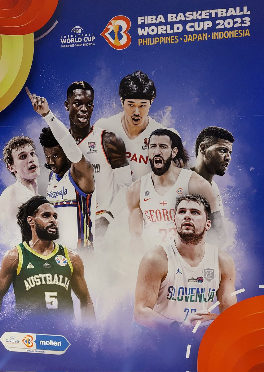 FranciPavser's tweet photo. Naš @luka7doncic je obraz franšize @dallasmavs in tudi obraz #FIBAWC #WinForAll
Oblegan tudi na Japonskem
#mojtim https://t.co/wrY8APRIfC