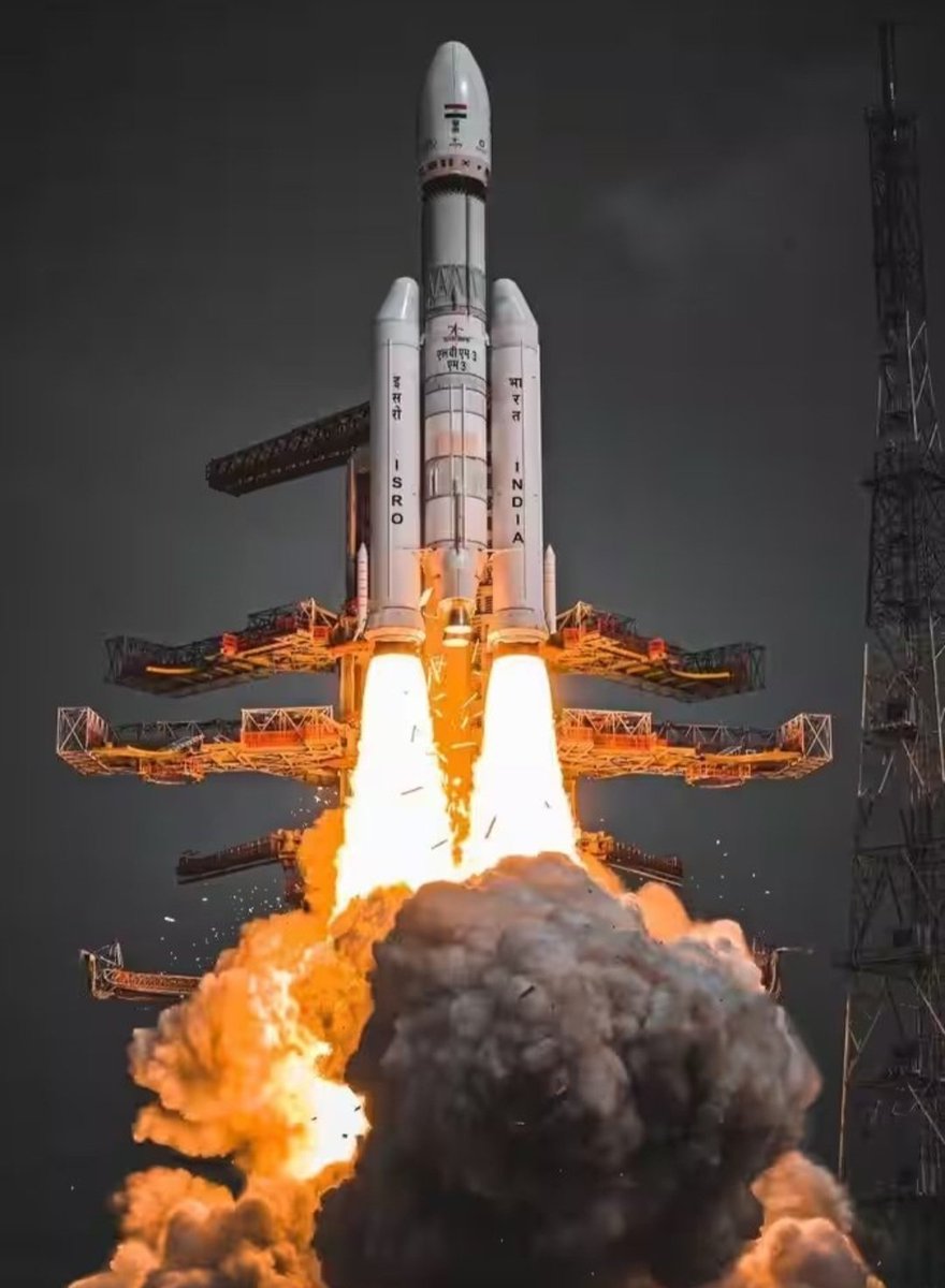 #Chandrayaan3
#IndiaOnTheMoon
#ProudMoment
#History 🇮🇳
Proud of our Scientist...
Congrats to All... 🇮🇳💐