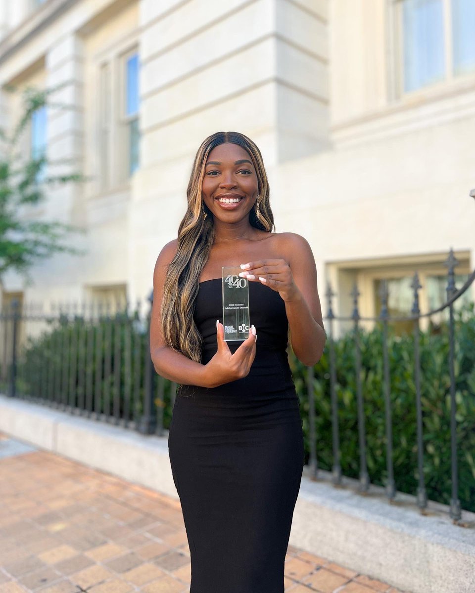 Honored to have received a #40under40 award by #BlackHealthConnect last week! #medtwitter