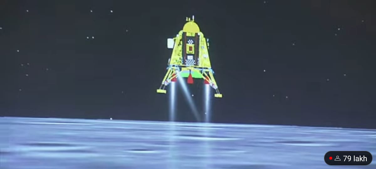 KvkTonk's tweet photo. Chandrayaan-3 Mission:
'India🇮🇳,
I reached my destination
and you too!'
: Chandrayaan-3

Chandrayaan-3 has successfully
soft-landed on the moon 🌖!.

Congratulations, India🇮🇳! https://t.co/ih6EfSlGSq