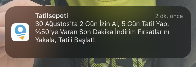 Aylık hedefi olan bir satışçı olarak ricam, insanları ay sonu tatile teşvik etmeyin. 🤦🏼‍♀️