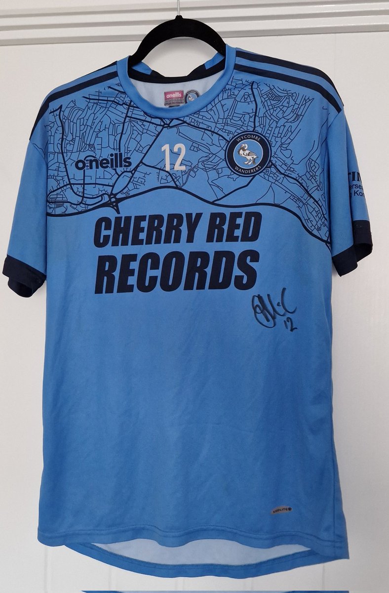 Liamskii tweet media