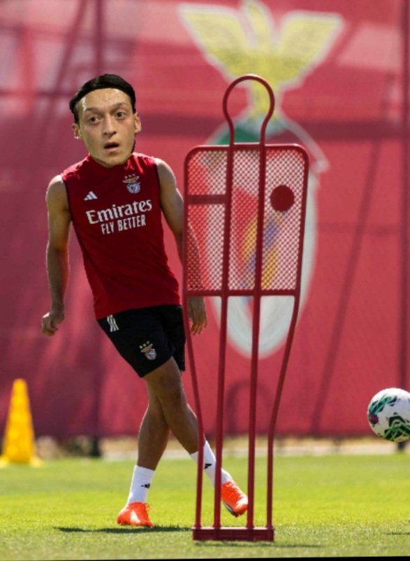 Entraînement au situations offensive pour <a href="/penfica_off/">PENFICA 🇵🇹🦅</a> et prendre ma revanche sur @pelsea_fc 💪