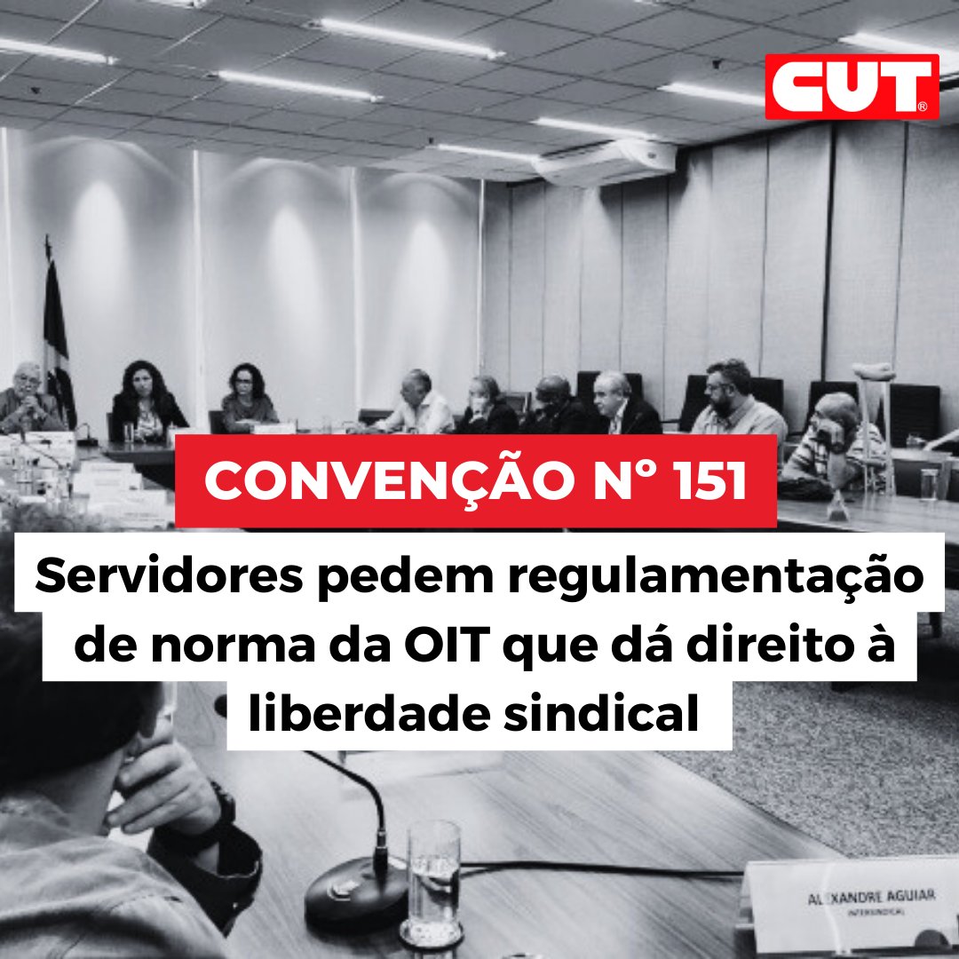 CUT_Brasil's tweet photo. Governo diz à CUT e demais centrais que instalará Grupo de Trabalho para regulamentar a convenção 151 da OIT, que trata do direito à liberdade sindical e o de realizar convenções coletivas.

Saiba mais: https://t.co/nAydtf8Pbf https://t.co/hC6UYxAC7y