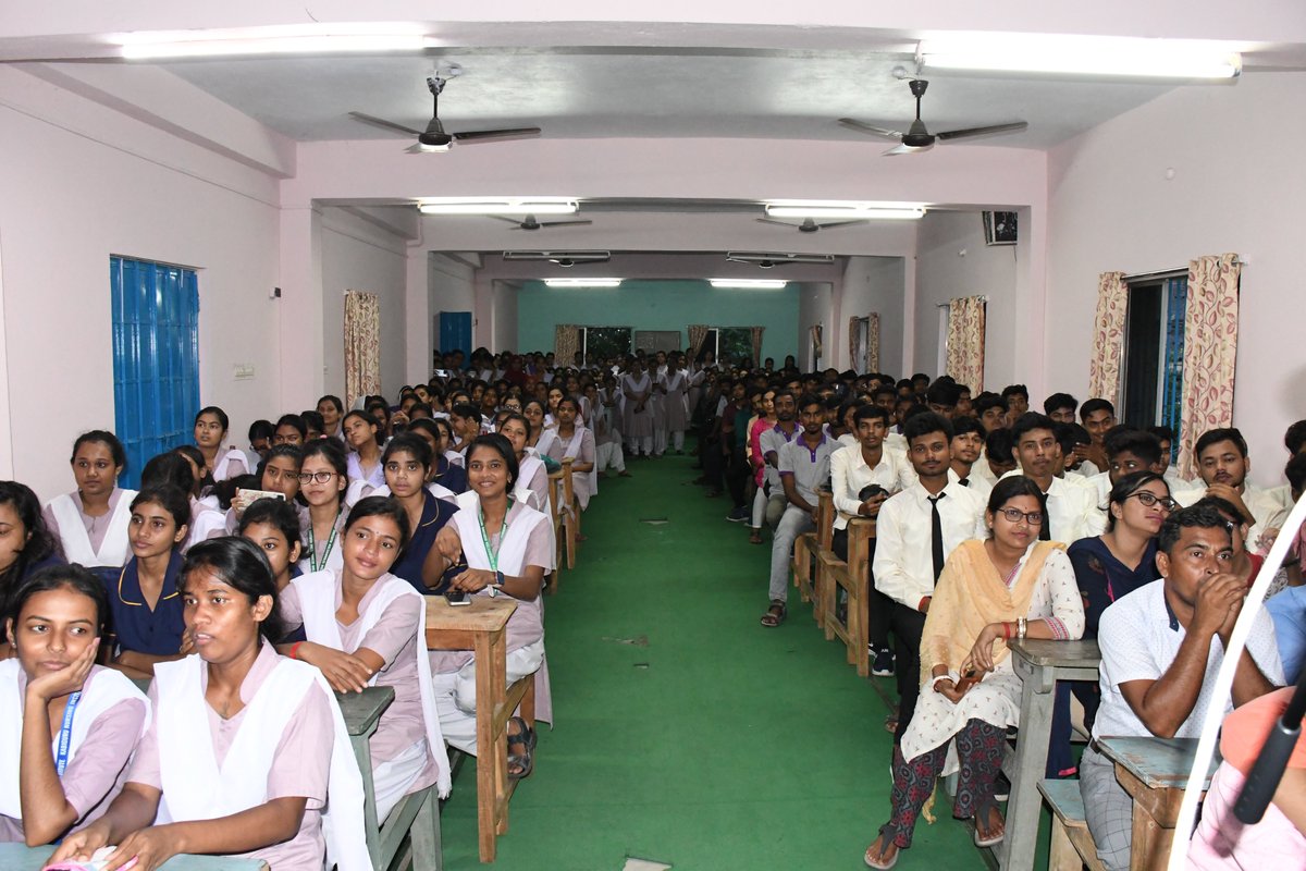 PolytechnicSip's tweet image. স্বাধীন ক্যাম্পাস থেকে সরাসরি সম্প্রচারিত হয়েছে তৃতীয় চন্দ্রঅভিযান ভারতবর্ষের তৃতীয় চন্দ্রঅভিযান এর &quot;Vikram Lander&quot; ও &quot;Pragyan Rover&quot; এর চাঁদে অবতরণের এক ঐতিহাসিক মুহূর্তের সাক্ষী হয়ে থাকল স্বাধীন ক্যাম্পাসের সমস্ত বিভাগের ছাত্র-ছাত্রী, শিক্ষক-শিক্ষিকা শিক্ষাকর্মীবৃন্দ।।