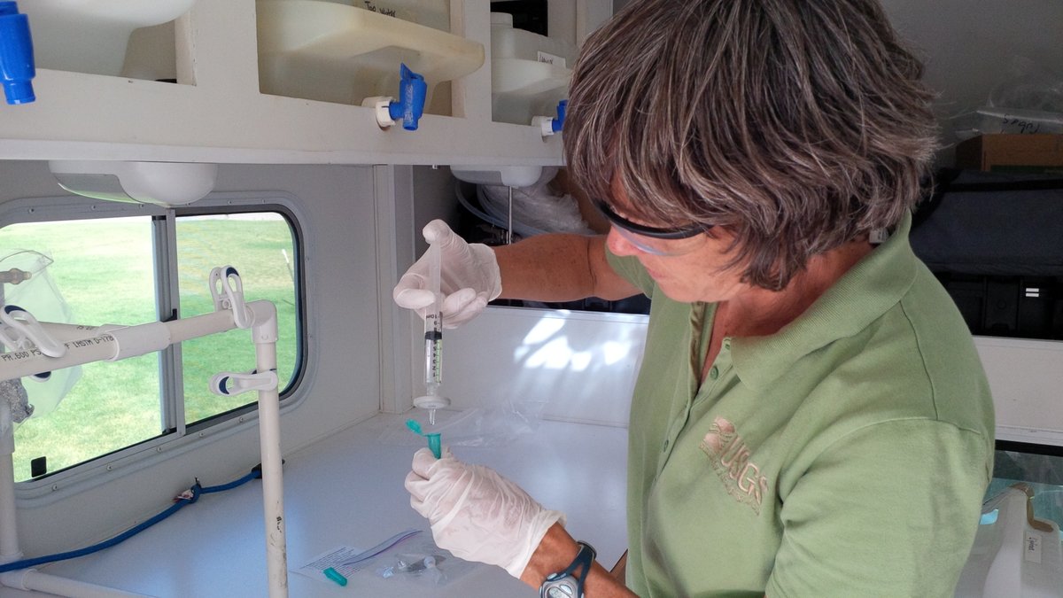 USGS's tweet photo. [FAQ] Where can I get USGS water quality (water chemistry) data for surface water and/or groundwater?
Answer: https://t.co/ajhqZpKFQ2
#NationalWaterQualityMonth https://t.co/z23qwCnkkD