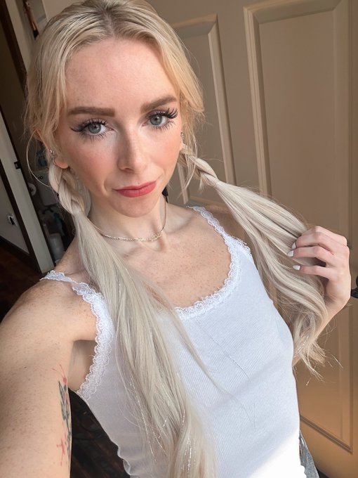 Good morning ☀️ https://t.co/pmdjca4VIN