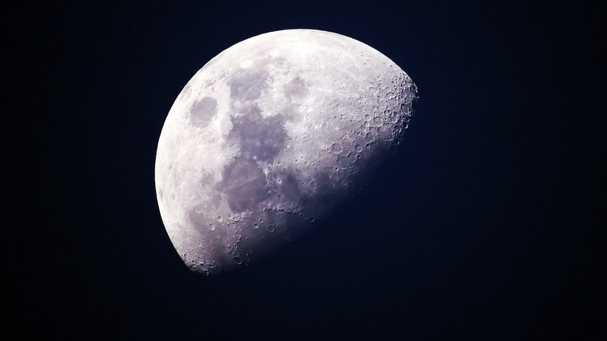 AmbRus_India's tweet photo. बधाई हो, भारत! 🇮🇳 A historic triumph unfolds as #Chandrayaan3 lands flawlessly on the Moon's South Pole! 🚀Humanity's quest for space exploration takes a monumental leap forward. Kudos to the brilliant minds behind this remarkable feat! https://t.co/wDfsbY0Lvb
