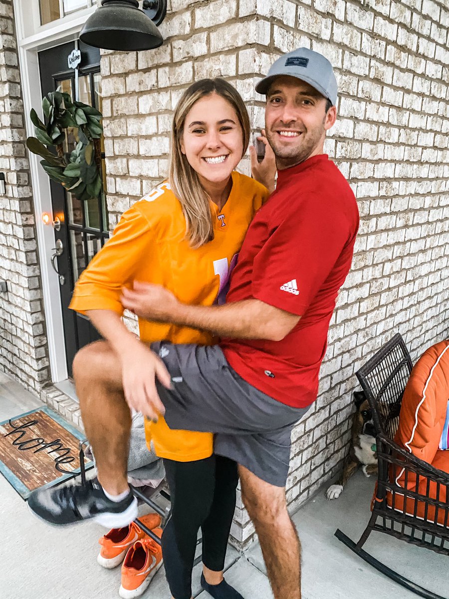 CoachJonesHP's tweet photo. 08.23 
3 years in!!! 🤟🏼
@AdamJonesAJ https://t.co/rTMyOJqXiO