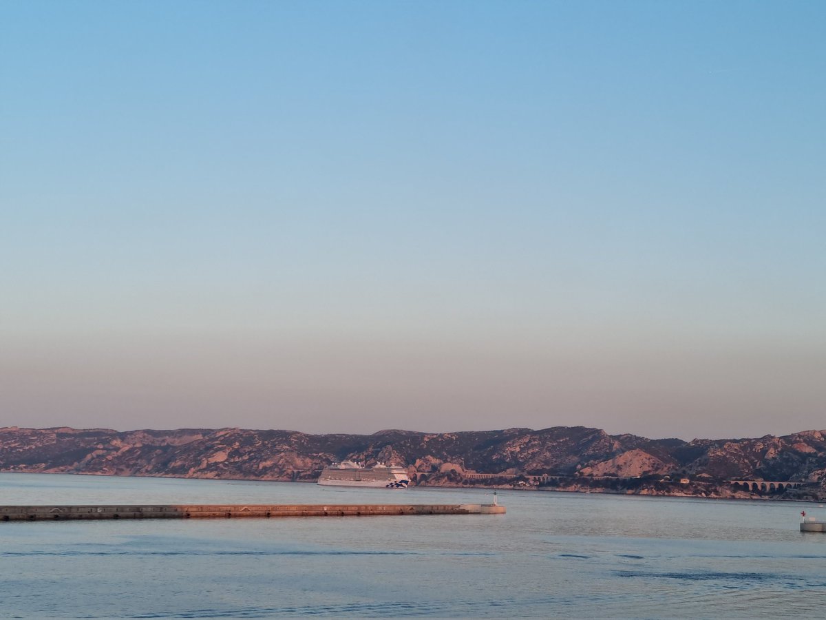 Arriving in Marseille early this morning #Marseille