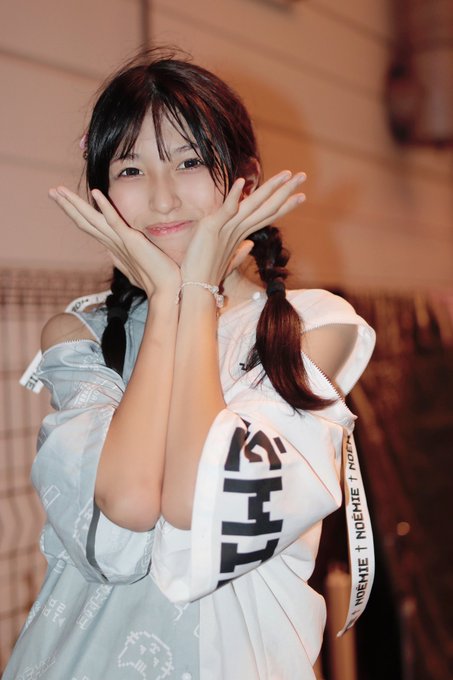 Twitterのコスプレ画像23