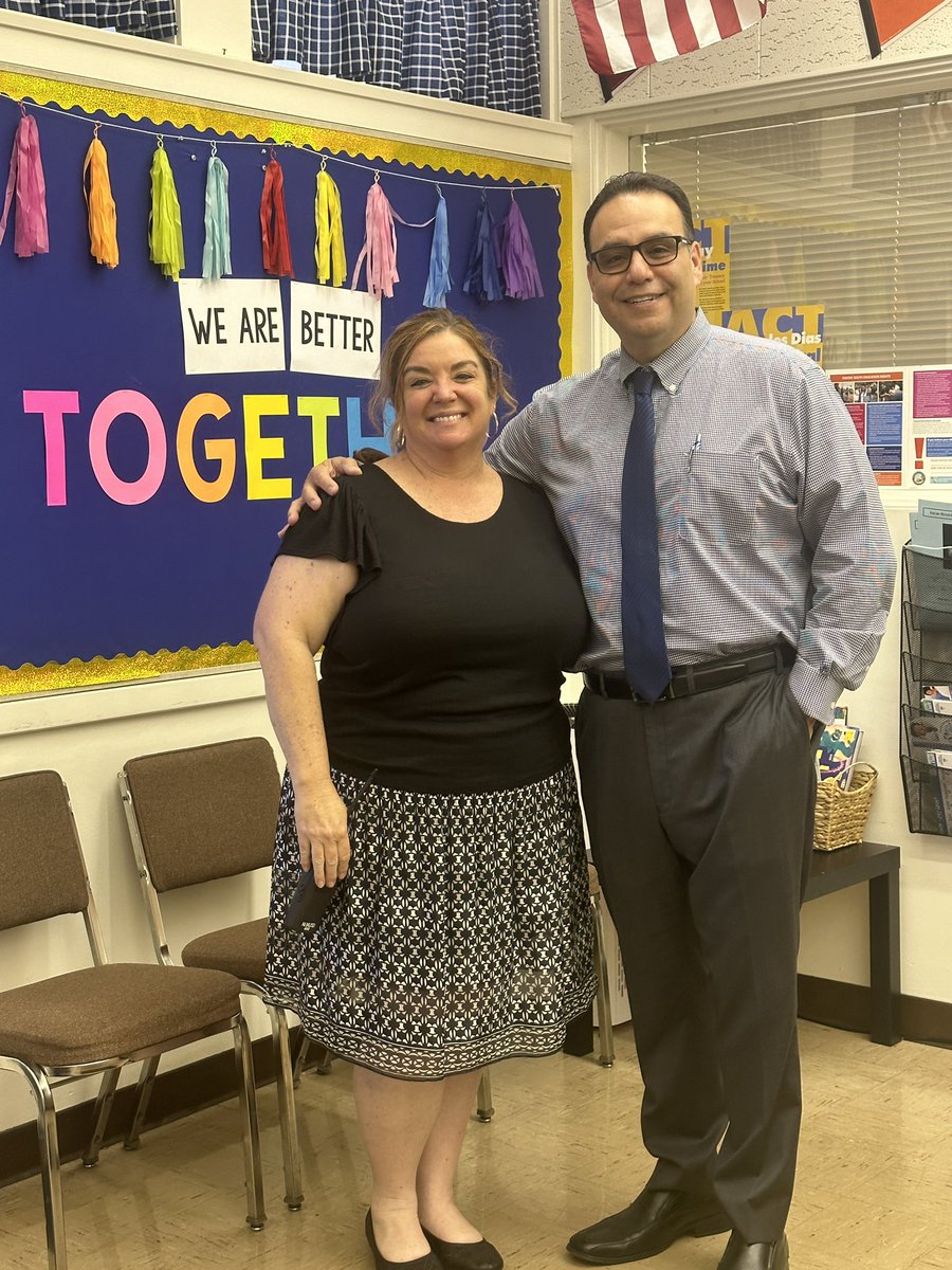New River Elementary (@newriverknights) on Twitter photo Thank you Dr. Lopez for your visit to New River. 5th graders appreciated support making words, 1st graders enjoyed sharing their Wemberly faces, & 2nd, 3rd, & 4th grade all shared growth mindset activities with you. Great things happen at New River! #NRKnightsPride💙💛 <a href="/nlmusd/">Norwalk-La Mirada Unified School District</a> Thank you Dr. Lopez for your visit to New River. 5th graders appreciated support making words, 1st graders enjoyed sharing their Wemberly faces, & 2nd, 3rd, & 4th grade all shared growth mindset activities with you. Great things happen at New River! #NRKnightsPride💙💛 <a href="/nlmusd/">Norwalk-La Mirada Unified School District</a>