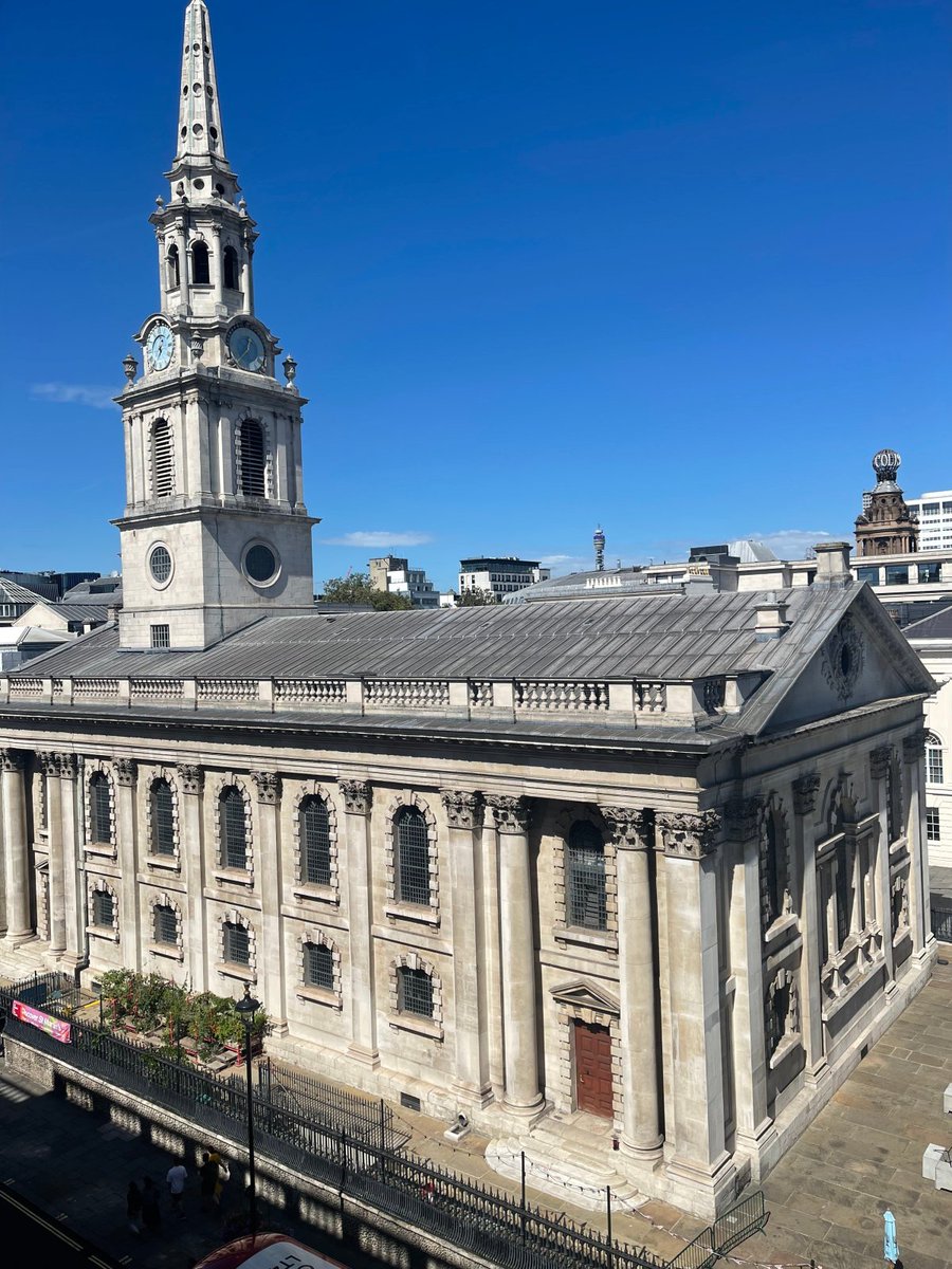 Office views!

New space means new opportunities and ideas 🖤 

Stay tuned for some exciting announcements...

#disruptevents #events #announcements #officespace #deals #ideas #partnerships