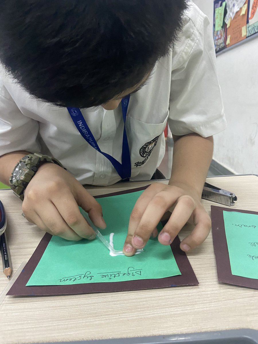 sakshigupta2406's tweet photo. “The beautiful thing about learning is that no one can take it away from you.”
.
.
.
.
#LearningAndDevelopment #cambridge #cambridgelearner #activity #Scientific #youngscientist
@Anupam_Sharmaa @cambridgewing @aanchal3125 @vijayaGarg1 @Cambridge_Uni https://t.co/W8HxaLjw8C