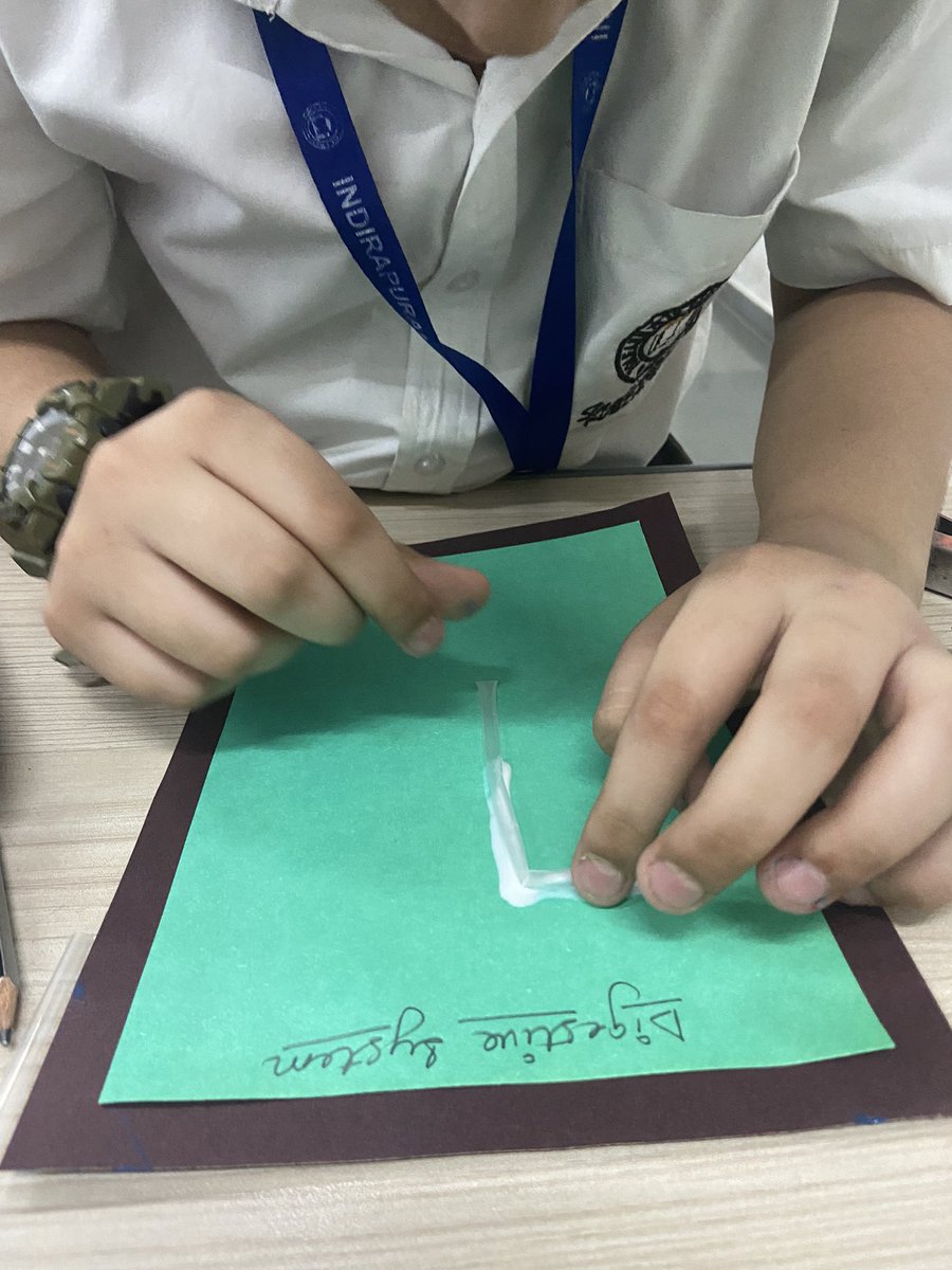 sakshigupta2406's tweet photo. “The beautiful thing about learning is that no one can take it away from you.”
.
.
.
.
#LearningAndDevelopment #cambridge #cambridgelearner #activity #Scientific #youngscientist
@Anupam_Sharmaa @cambridgewing @aanchal3125 @vijayaGarg1 @Cambridge_Uni https://t.co/W8HxaLjw8C