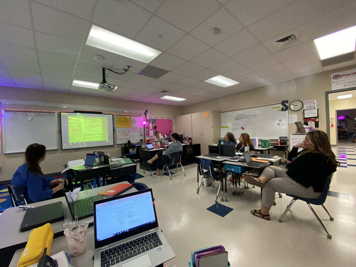PearlHallES's tweet photo. Our ✨Fabulous 4th Grade Team✨ engaged in collaborative conversation during our weekly LAR planning meeting! Thank you for working hard towards our goals: 👍🏽 Discuss the “what” we are teaching 👍🏽 Collaborate on the “how” we will teach it!  #SolidTier1 #PearlHallProud #pisdlachat https://t.co/7ASj7TIsab