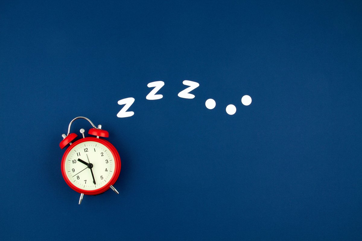 HilsmierAssoc's tweet photo. #BusinessTip 

Get enough sleep. 

If you are sleep-deprived, everything takes longer. Slowing down and getting enough sleep each night can make you more productive, reducing your work hours. Plus, you just feel more refreshed.

For more tips, click here. 
https://t.co/AATAFLnt4m https://t.co/wQpAqSgiZO