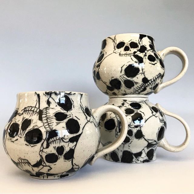 Does anyone know where I could acquire these mugs? #MugArt #SkullArt #INeedTheses