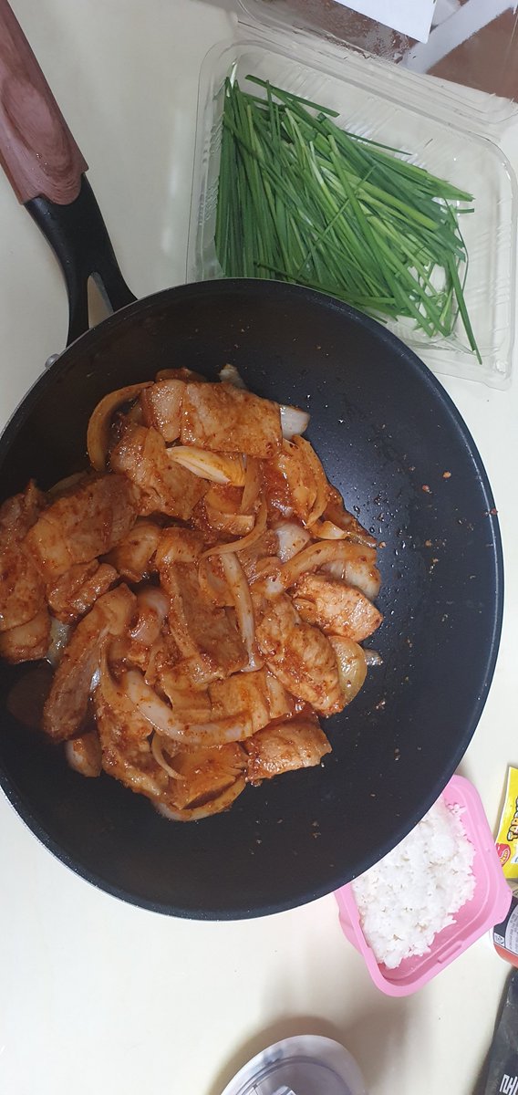 장대비 tweet media