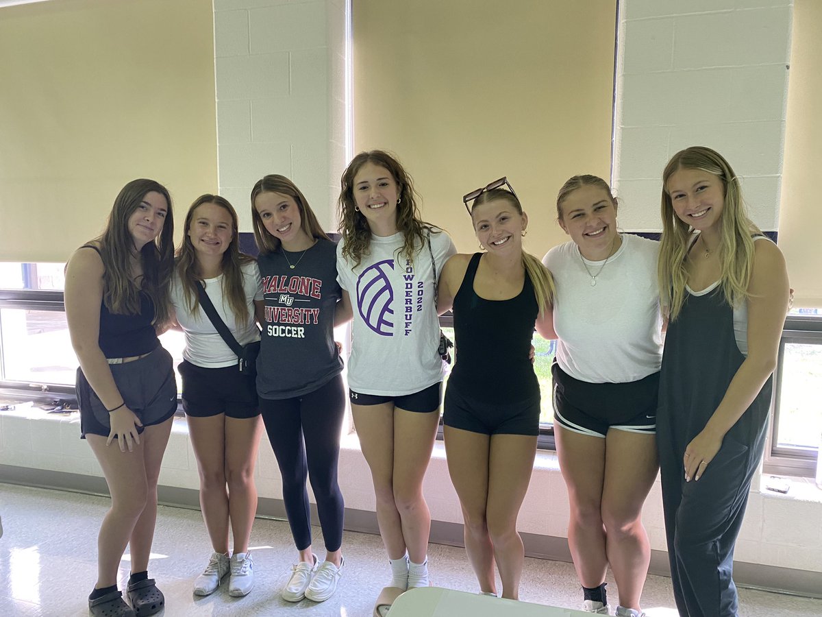 Mrs. Gibson tweet media