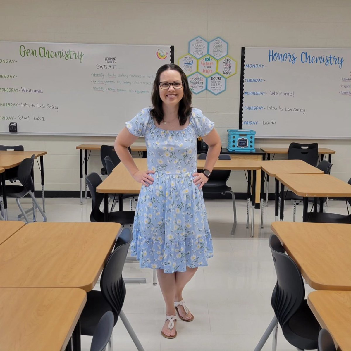 mbildner3's tweet photo. The Chemistry team is ready for our 1st day with students today @IowaCityWestHS!! Bring on all of the fun &amp; learning 🧪👩‍🔬🧪 

@IowaCitySchools https://t.co/6rJAOaqZwV