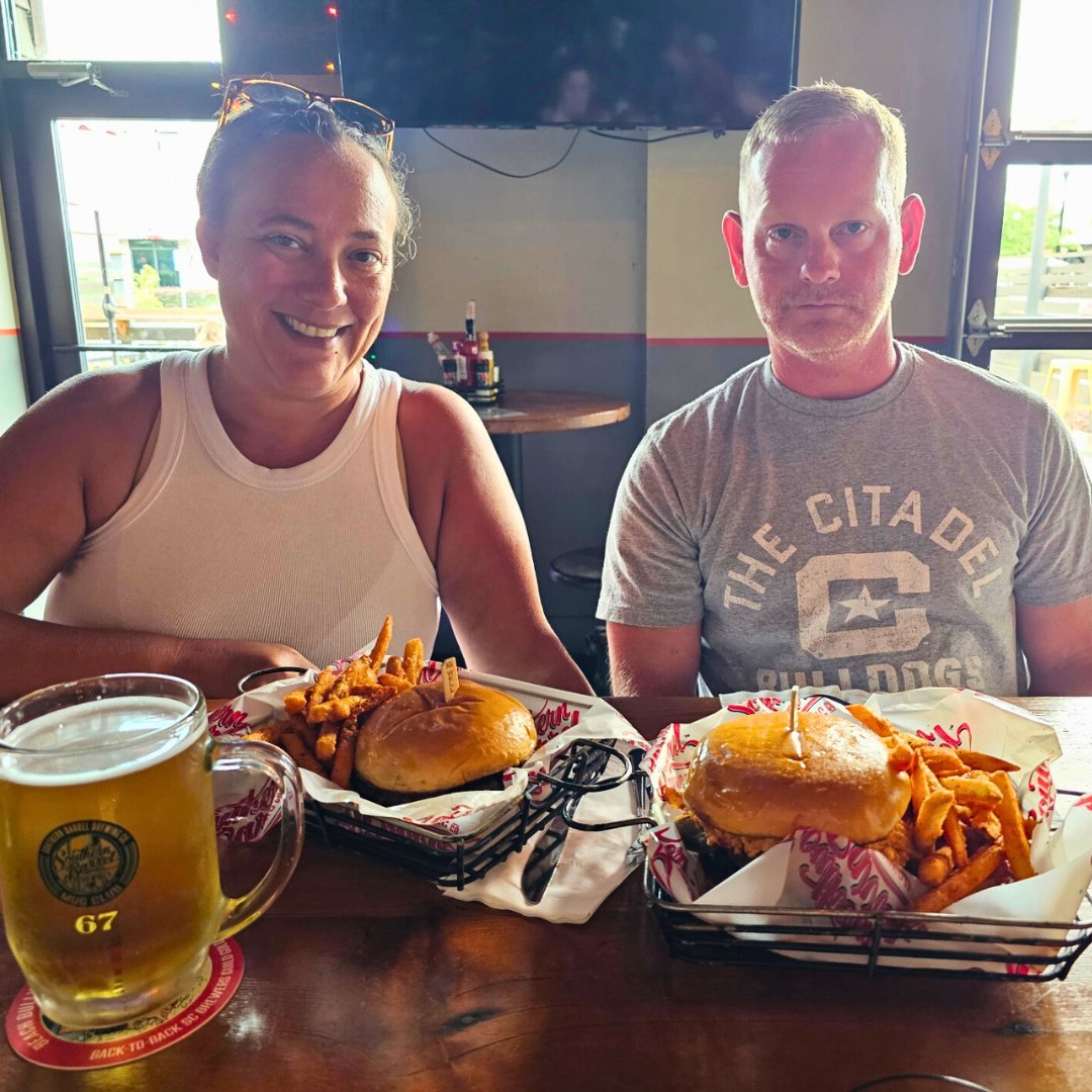 SouthernBarrel's tweet photo. Grab a pint or two and one of our delicious, freshly grilled burgers, and play Music Bingo for your chance to win cool prizes! 🍺🍔 Bingo starts tonight at 7pm. Our tavern is OPEN from 11:30am - 10pm! 😋 

#musicbingo #blufftonsc #localbrewery #hiltonheadsc #lowcountryliving https://t.co/Un0Svtybrj