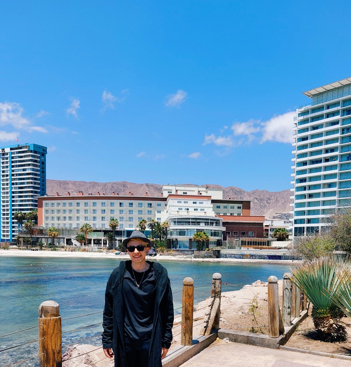 New music is available here: linktr.ee/celicmusic

#celicmusic #celic #support #technofamily #culture #techno #comunity #ThankYou #dancemusic