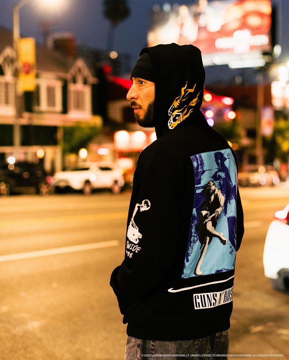 BravadoIntl's tweet photo. 🚨 COLLAB ALERT: @gunsnroses x primitiveskate 🚨  

all designs available now @ https://t.co/9V220KYjSa

#gunsnroses #classicrock #skatelife #primitive #primitiveskate #90svibes #fashioncollab https://t.co/v8sbV9sotJ