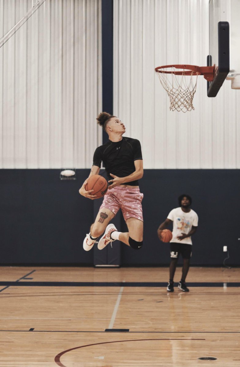 Haven’t even gotten started yet🔴🔵🤞🏽