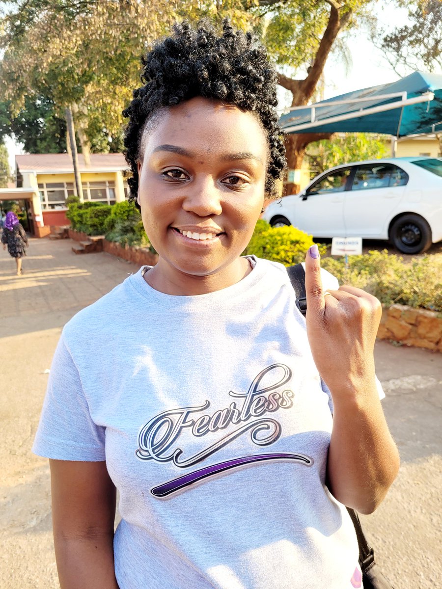 Have played my part. My voice has been heard, now we wait. 
#ZimDecides2023 #ZimElection2023 #ElectionsZW
