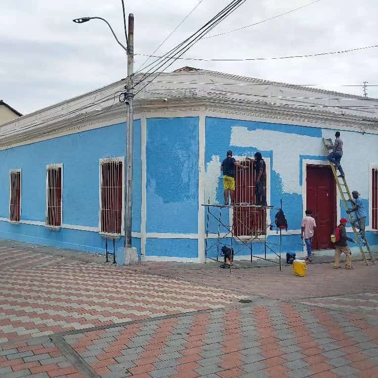 lossifontes's tweet photo. YO❤️CUMANÁ 
Seguimos avanzando en las jornadas de embellecimiento de nuestro hermoso Centro Histórico.
#ConsensoPorElBienestar
@NicolasMaduro @dcabellor @pinfantea @nicmaduroguerra @gestionperfecta https://t.co/gipARaEfvO