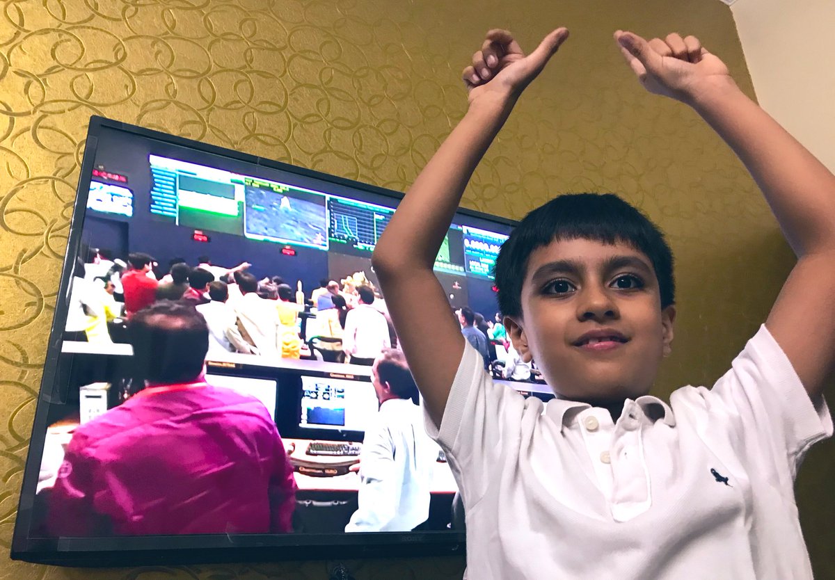kanchanrawat's tweet photo. Congratulations on the lunar landing of Chandrayaan-3! May it inspire the future generation to dream big and aim to touch the moon and stars. @pushpaahl 
#Chandrayaan #Moon #India #ISRO #isrochandrayaan3mission #ISROIsTheBestSpaceAgencyInTheWorld #isroindia #ahlconinternational https://t.co/8qwSwncbm0