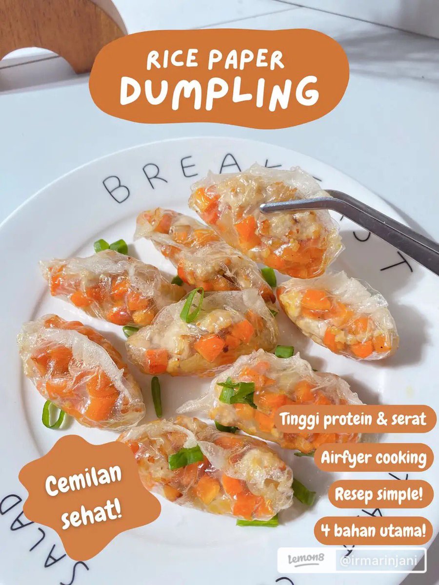 eatsimple_x's tweet photo. Cemilan sehat😋🍤🍱
Rice paper dumpling😍
Enak 🌮
#recook #menusehat https://t.co/vkSgbdyV7O